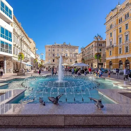 Naval Studio With Garden Rijeka Extérieur photo